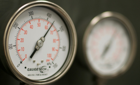 installation of pressure gauge installation of pressure gauge